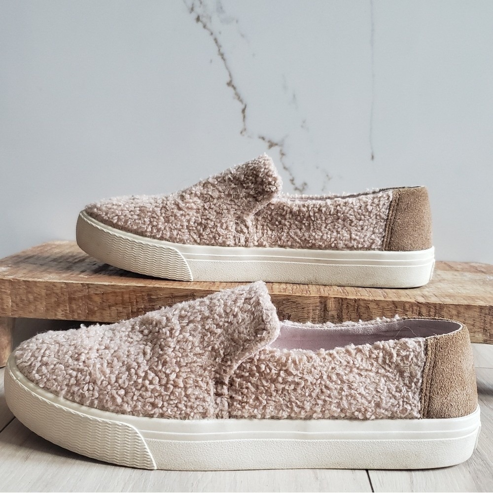 TOMS Sneakers Womens 7.5 Pink Sherpa Leather Sunset Faux Shearling Slip On Shoes